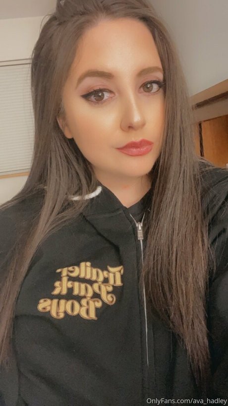 ava hadley onlyfans pics leaked