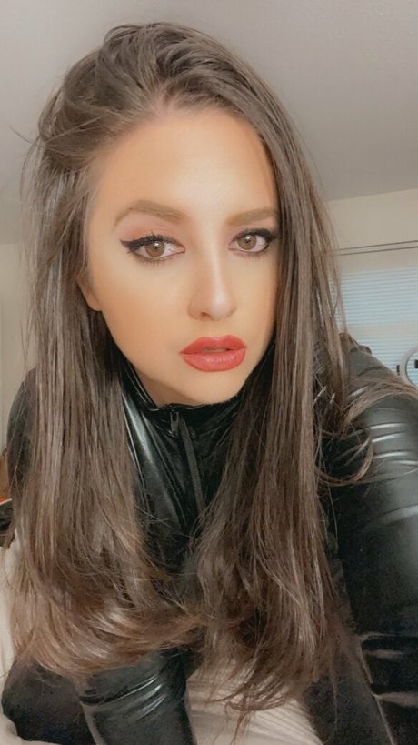 ava hadley free onlyfans porn