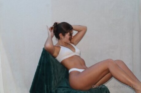 Lyssy3333 onlyfans posts