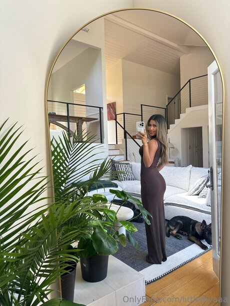 Littledivaaa only fans pic