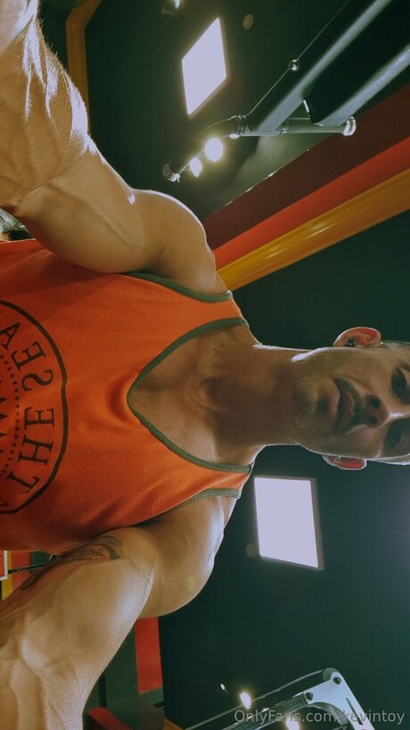Kevintoy onlyfans naked
