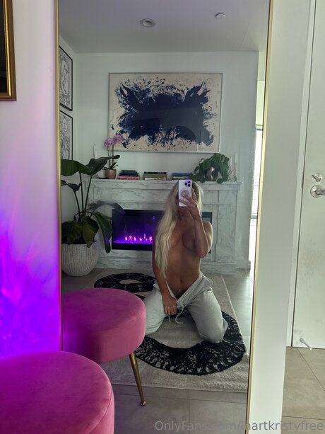 Ihartkristyfree naked onlyfans