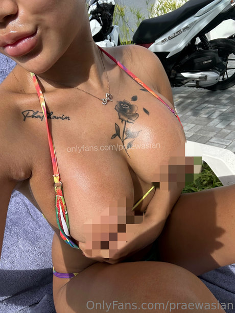 Praew Phatcharin new onlyfans leaks
