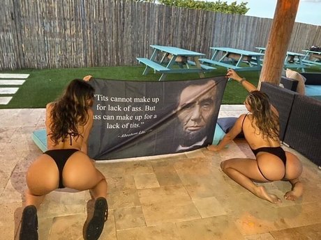 wannaminajana onlyfans nude content