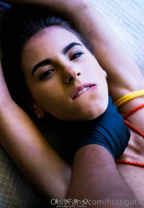 Anna Keller nude leak onlyfans