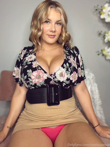 Chelsea Wilde onlyfans nude leaks