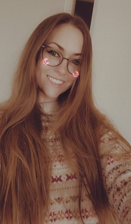 Lindsey Love onlyfans leaked tits