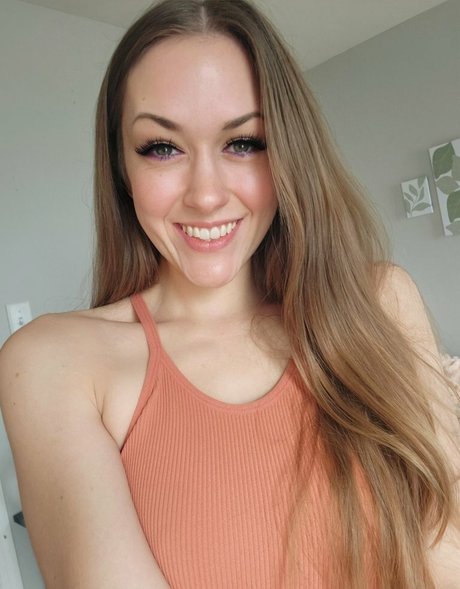 Lindsey Love onlyfans