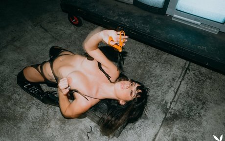 Reed Suicide onlyfans explicit content