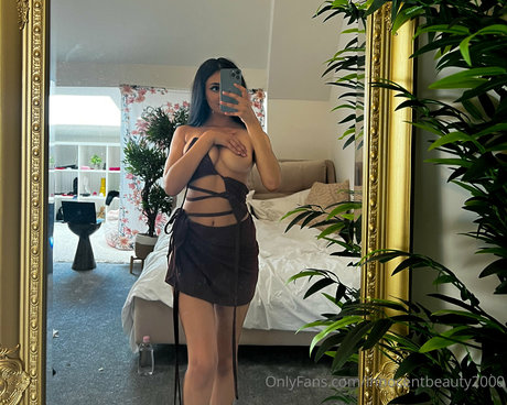 Kayla Kapoor onlyfans de