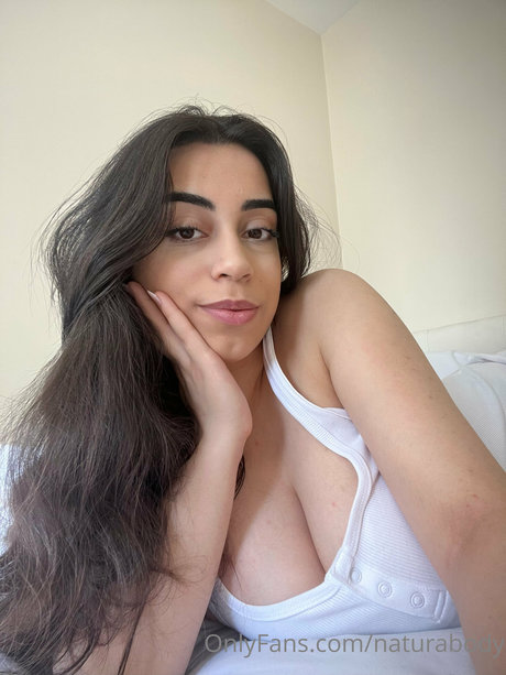 Merve Damla leaked onlyfans pics