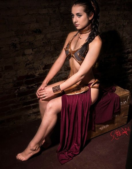 Karrigan Taylor nude only fans