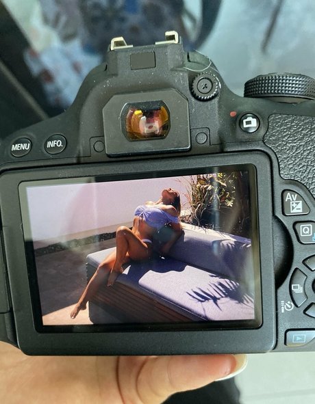 Elle Knox nude onlyfans pics