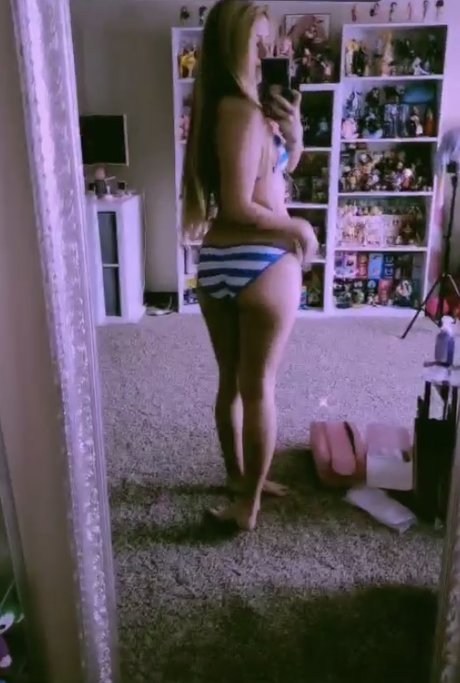 cloverarley onlyfans page