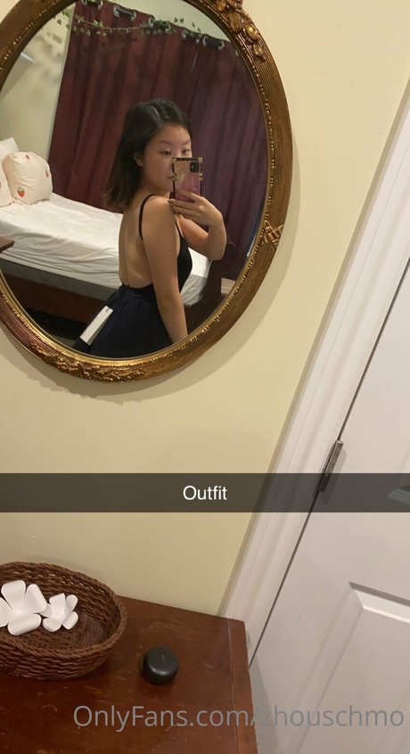 Zhouschmo leaked only fans