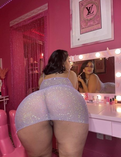 TheRealRebeccaJ naked onlyfans pics