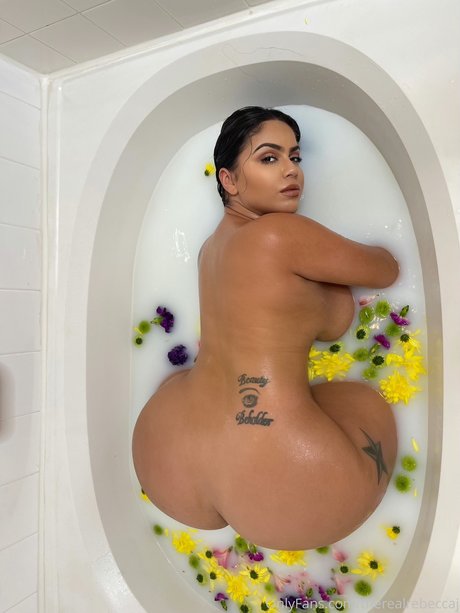 TheRealRebeccaJ onlyfans naked pics
