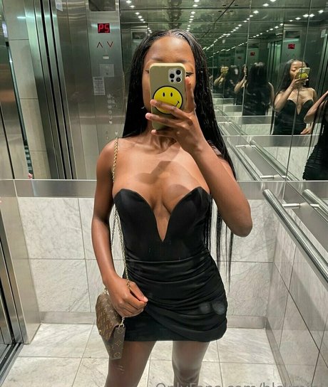 Petite mini onlyfans leaked pictures