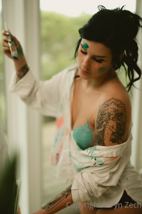 Arryn Zech onlyfans pictures