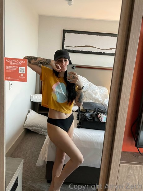 Arryn Zech leaked only fans