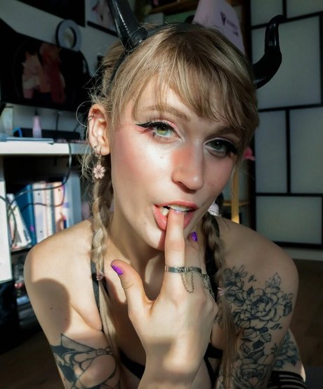 ninfuneesa onlyfans nude leak