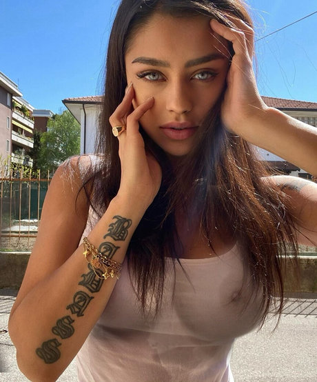 Christina Bertevello porn onlyfans leak