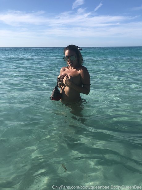 Araqueenbae naked onlyfans leaks