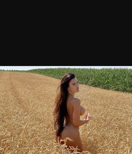 Stanija dobrojevic onlyfans model photos