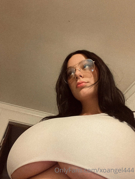 xoangel444 nudes onlyfans leaks