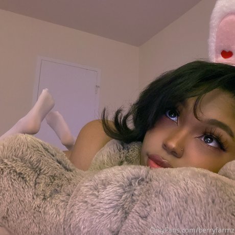 berryfarmz tits onlyfans