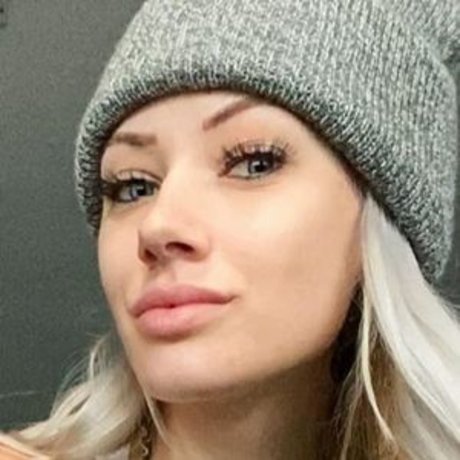 alli sin desnuda onlyfans