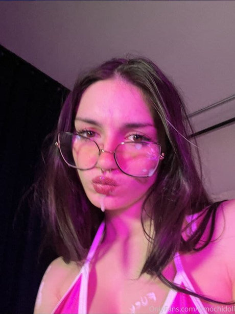 Lil Doll_ only fans pics