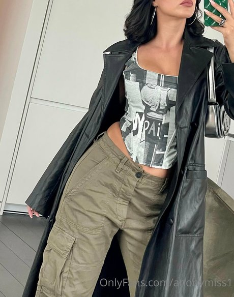 anonymiss1 Profile pic