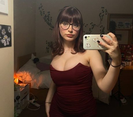 Charlotte Stocks onlyfans leaj