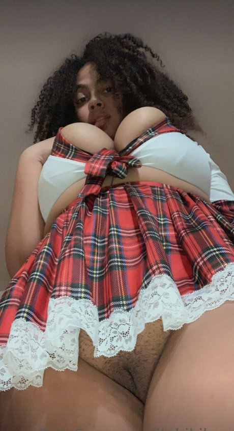 itskikihoe nude onlyfans pics