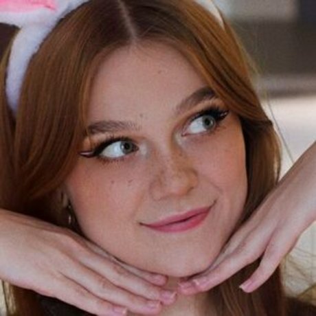 Alex Clark leaked onlyfans sex tape