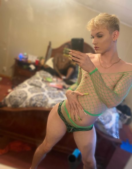 deyluvty nude onlyfans