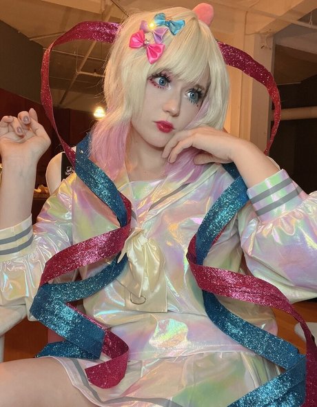 Satinstars boobs onlyfans