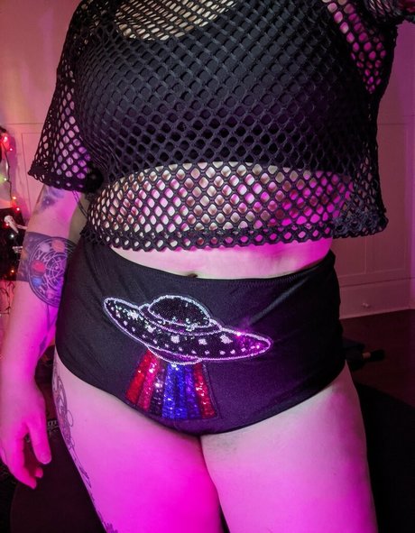 irisreigns onlyfans nude pics