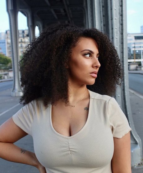 Ines Curly free onlyfans porn