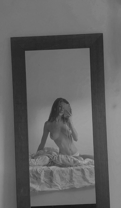 bbyliilii only fans photos