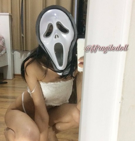 ffragiledoll leaks onlyfans