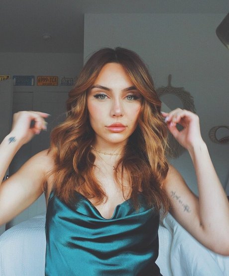 Jessica Ricca onlyfans posts