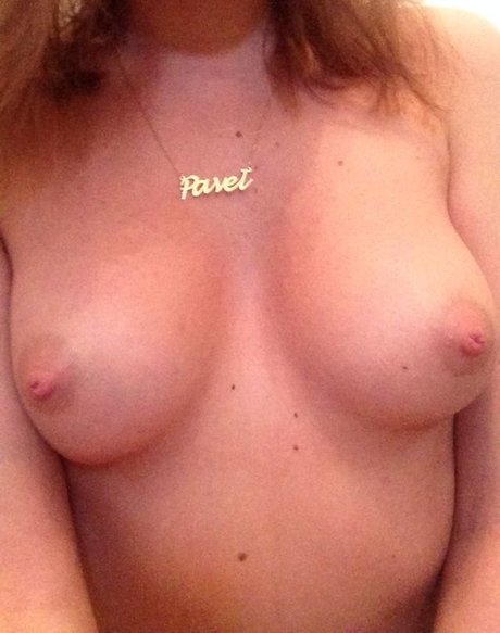 Alexandra Stan desnuda onlyfans