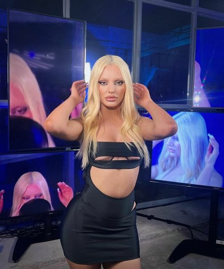 Alexandra Stan only fans leaks