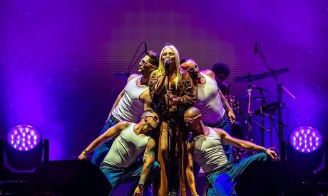 Alexandra Stan onlyfans tits