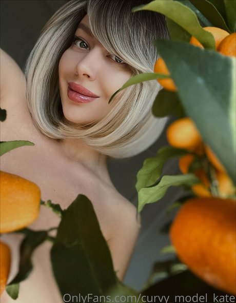 curvy model kate xxx only fans