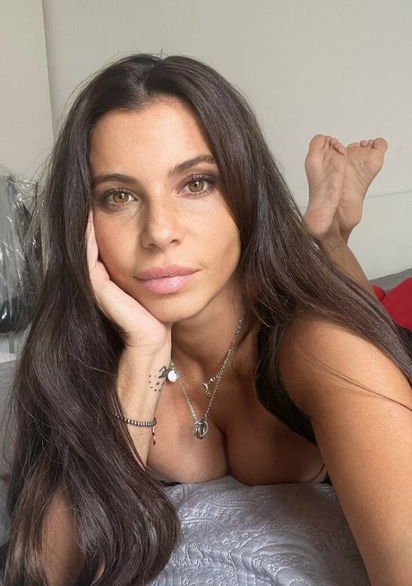 Noemi Frere boobs onlyfans