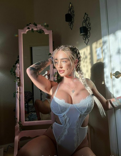 ashleywolfxo porn onlyfans leak