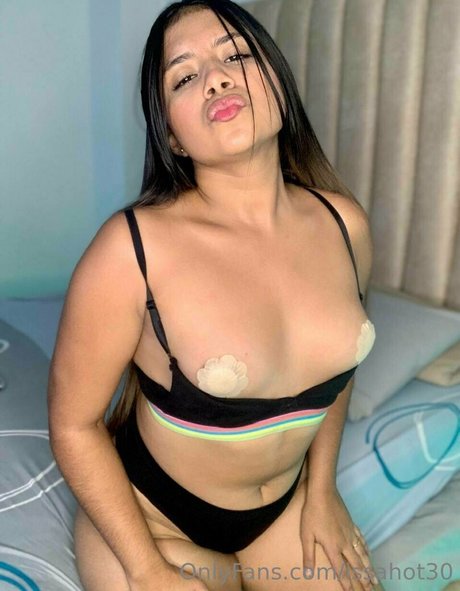 issahot30 onlyfans sex leak